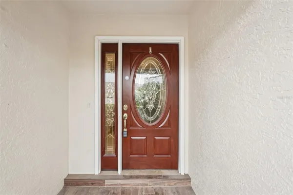 Property Slideshow image 2 of 66 | 2009 hereford dr, Sun City Center, FL, 33573