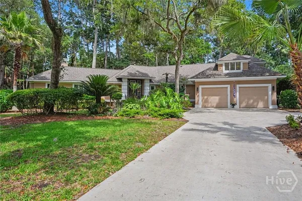 Property Slideshow image 3 of 54 | 32 hasleiters retreat, Savannah, GA, 31411