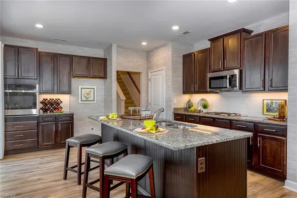 Property Slideshow image 2 of 40 | 2200 venture way b, Suffolk, VA, 23434