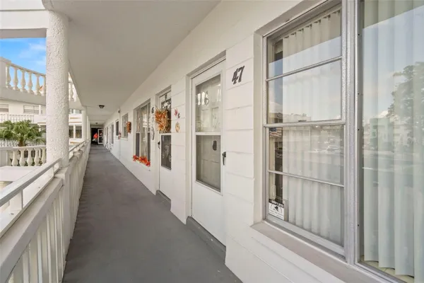 Property Slideshow image 2 of 43 | 2429 ecuadorian way 47, Clearwater, FL, 33763