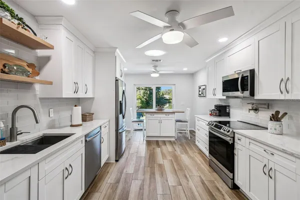 Property Slideshow image 2 of 49 | 11539 scotch pine dr, New Port Richey, FL, 34654