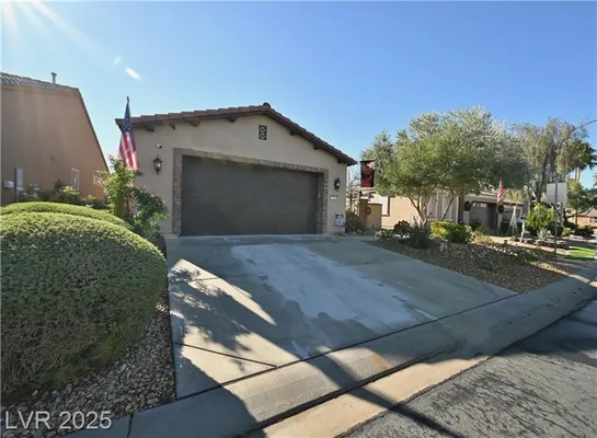 Property Slideshow image 2 of 57 | 3745 corte bella hills ave, North Las Vegas, NV, 89081