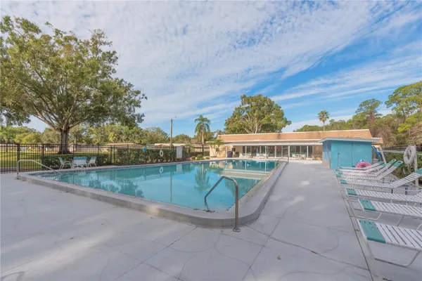 Property Slideshow image 2 of 36 | 748 helmsman st, Palm Harbor, FL, 34685