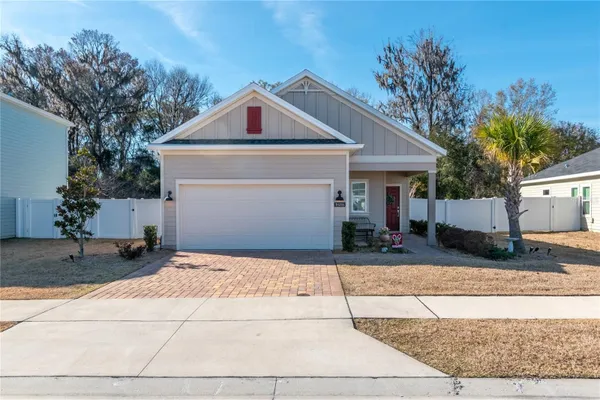 Property Slideshow image 2 of 44 | 1686 nw 44th court rd, Ocala, FL, 34482