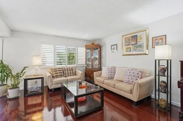 Property Slideshow image 2 of 19 | 5435 cribari grn, San Jose, CA, 95135