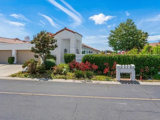 Property Slideshow image 3 of 39 | 4540 cordoba way, Oceanside, CA, 92056
