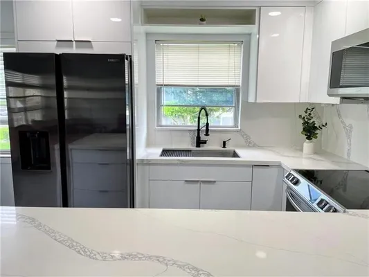 Property Slideshow image 2 of 28 | 393 mansfield j # 393, Boca Raton, FL, 33434