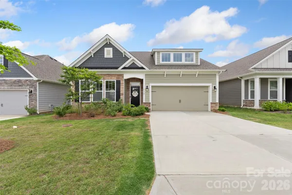 Property Slideshow image 3 of 48 | 4190 millstream rd, Denver, NC, 28037