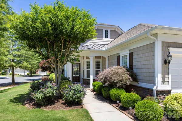 Property Slideshow image 3 of 33 | 3921 yosemite way, Fort Mill, SC, 29707