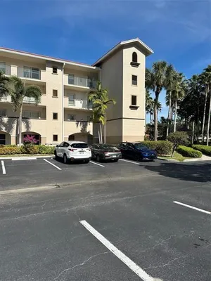 Property Slideshow image 2 of 23 | 5938 crystal shores dr 208, Boynton Beach, FL, 33437