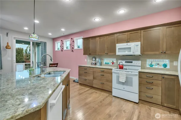 Property Slideshow image 3 of 29 | 18725 145th st, Bonney Lake, WA, 98391