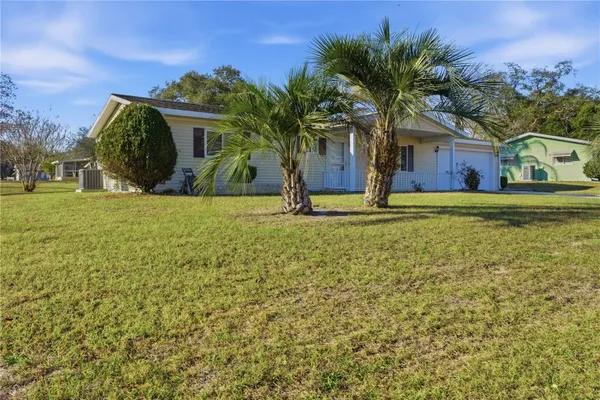 Property Slideshow image 2 of 41 | 6472 sw 106th pl, Ocala, FL, 34476