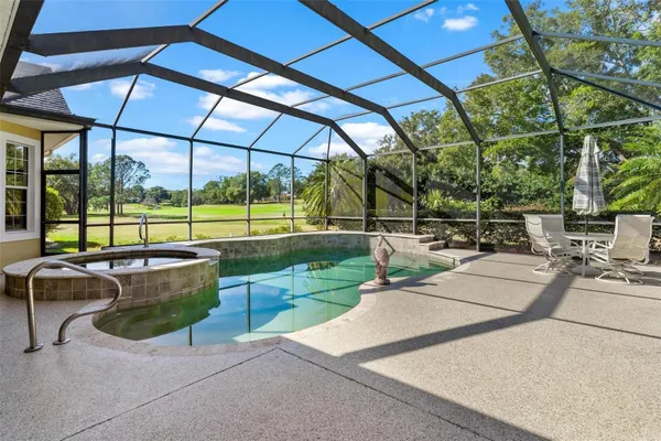 Property Slideshow image 3 of 73 | 5903 spinnaker loop, Lady Lake, FL, 32159