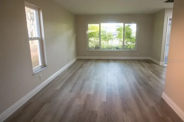 Property Slideshow image 3 of 37 | 1350 glengarry dr, Palm Harbor, FL, 34684