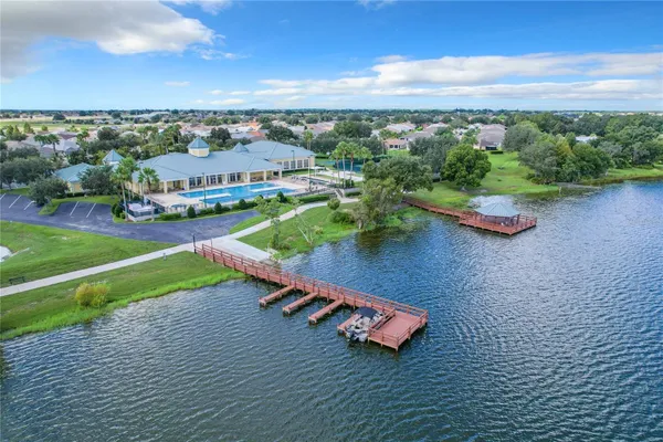 Property Slideshow image 2 of 54 | 4019 carteret dr, Winter Haven, FL, 33884
