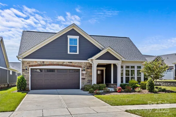 Property Slideshow image 2 of 46 | 1377 millview ln, Matthews, NC, 28104