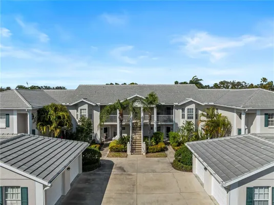 Property Slideshow image 2 of 48 | 902 addington ct 103, Venice, FL, 34293