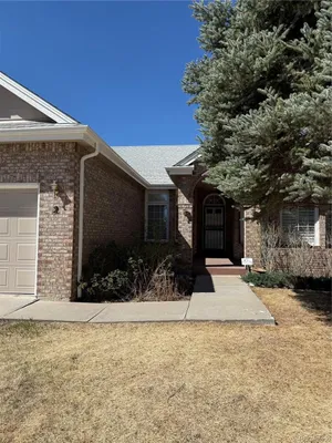 Property Slideshow image 2 of 24 | 2 mackenzie ct, Highlands Ranch, CO, 80130