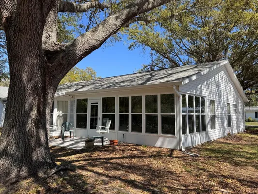 Property Slideshow image 2 of 100 | 25527 oak aly, Leesburg, FL, 34748