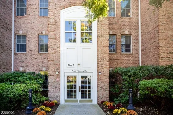 Property Slideshow image 2 of 32 | 11 zachary way, Mount Arlington, NJ, 07856