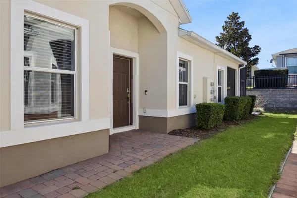 Property Slideshow image 3 of 29 | 3825 quaint ln f, Clermont, FL, 34711