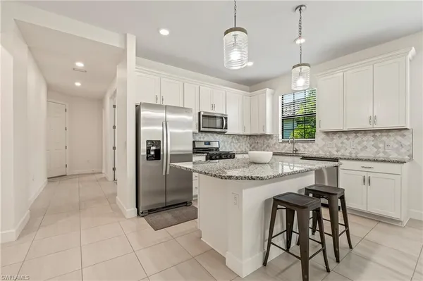 Property Slideshow image 2 of 42 | 12350 canal grande dr, Fort Myers, FL, 33913