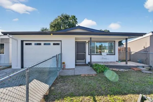 Property Slideshow image 3 of 12 | 514 argos cir, Watsonville, CA, 95076