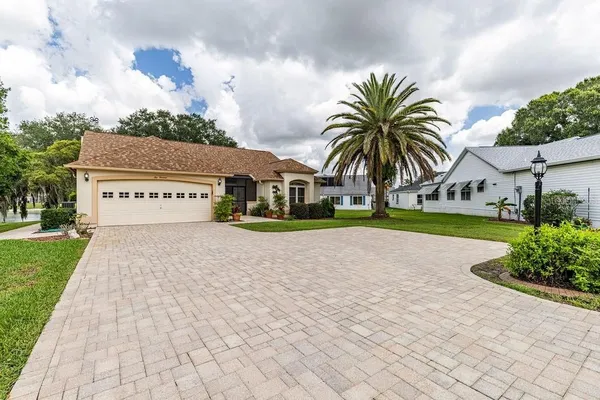 Property Slideshow image 2 of 58 | 1013 la mesa ln, The Villages, FL, 32159
