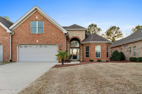 Property Slideshow image 2 of 42 | 4021 alastaire cv, Leland, NC, 28451