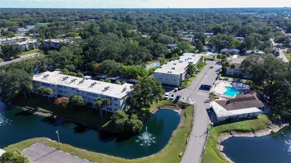 Property Slideshow image 2 of 24 | 940 virginia st 304, Dunedin, FL, 34698