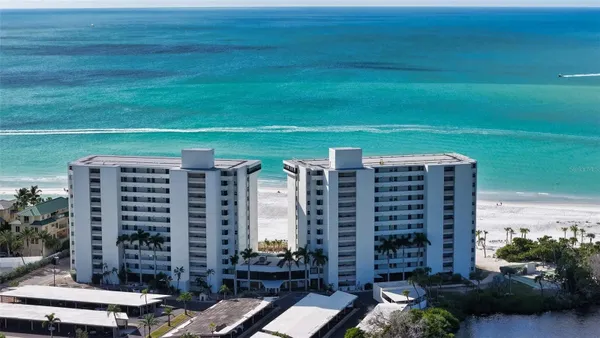 Property Slideshow image 2 of 75 | 19 whispering sands dr 1104, Sarasota, FL, 34242