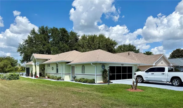 Property Slideshow image 2 of 31 | 21932 royal st georges ln, Leesburg, FL, 34748