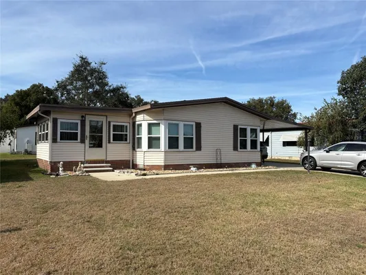 Property Slideshow image 2 of 54 | 25051 betton hl, Leesburg, FL, 34748