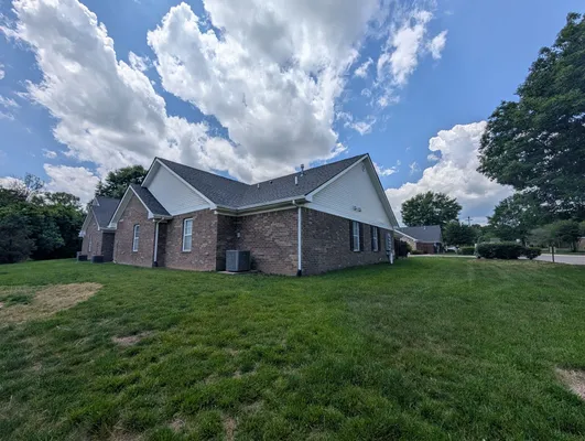 Property Slideshow image 3 of 4 | 816 lock 4 rd 301, Gallatin, TN, 37066