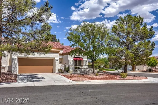 Property Slideshow image 3 of 39 | 9200 quail ridge dr, Las Vegas, NV, 89134