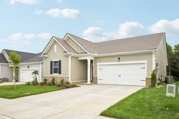 Property Slideshow image 2 of 25 | 2816 bison ct, Antioch, TN, 37013