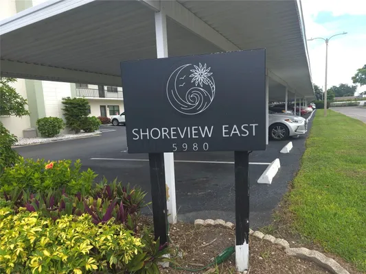 Property Slideshow image 2 of 41 | 5980 terrace park dr 201, St Petersburg, FL, 33709