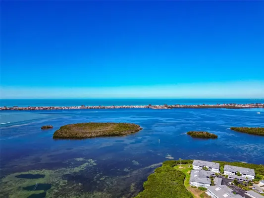 Property Slideshow image 3 of 58 | 1389 perico pointe cir cir 140, Bradenton, FL, 34209