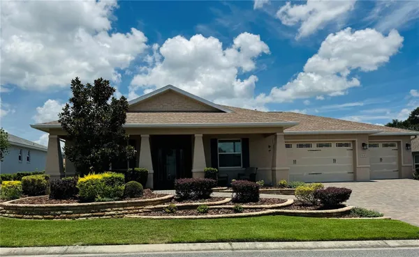 Property Slideshow image 2 of 8 | 9041 sw 88th pl, Ocala, FL, 34481