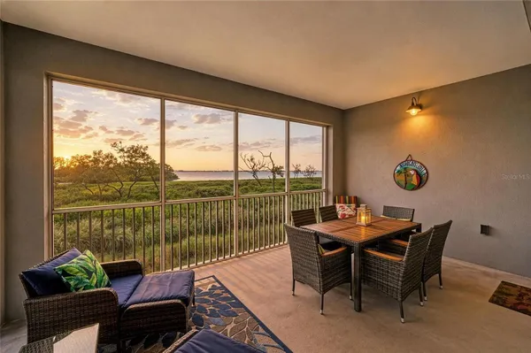 Property Slideshow image 2 of 95 | 392 aruba cir 102, Bradenton, FL, 34209