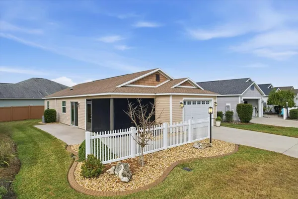 Property Slideshow image 2 of 44 | 5694 moon flower pl, The Villages, FL, 32163
