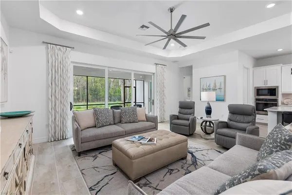 Property Slideshow image 3 of 43 | 14083 blue bay cir, Fort Myers, FL, 33913