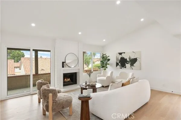 Property Slideshow image 3 of 38 | 28401 alava, Mission Viejo, CA, 92692
