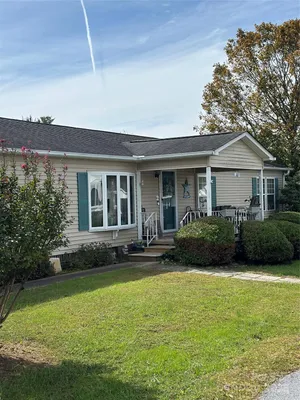 Property Slideshow image 2 of 28 | 308 riverwind dr, Hendersonville, NC, 28739