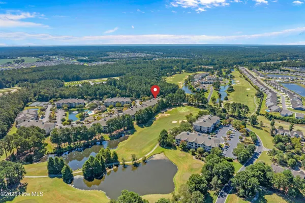 Property Slideshow image 3 of 35 | 290 woodlands way 5, Calabash, NC, 28467