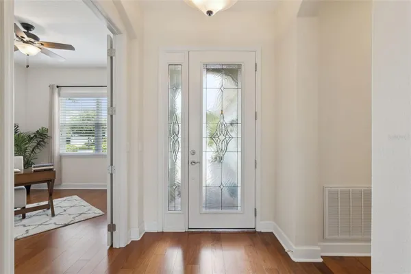 Property Slideshow image 2 of 50 | 1121 gardenshire ln, Deland, FL, 32724