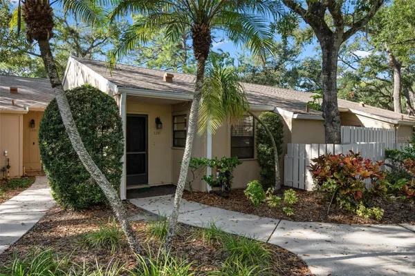 Property Slideshow image 2 of 50 | 1235 tallywood dr 7013, Sarasota, FL, 34237