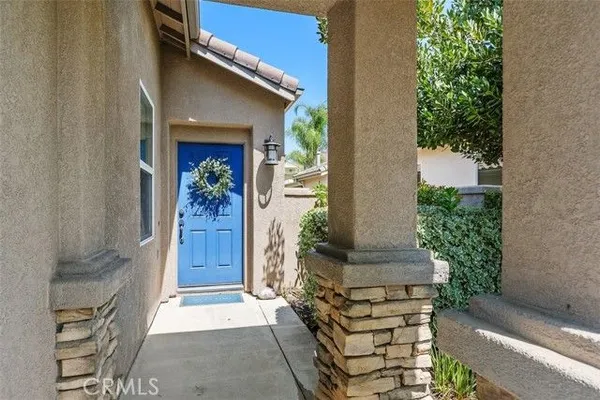 Property Slideshow image 3 of 55 | 28166 glenside ct, Menifee, CA, 92584
