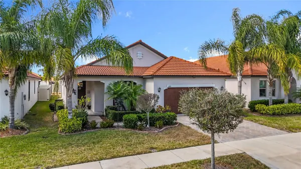 Property Slideshow image 2 of 55 | 16815 whisper elm st, Wimauma, FL, 33598