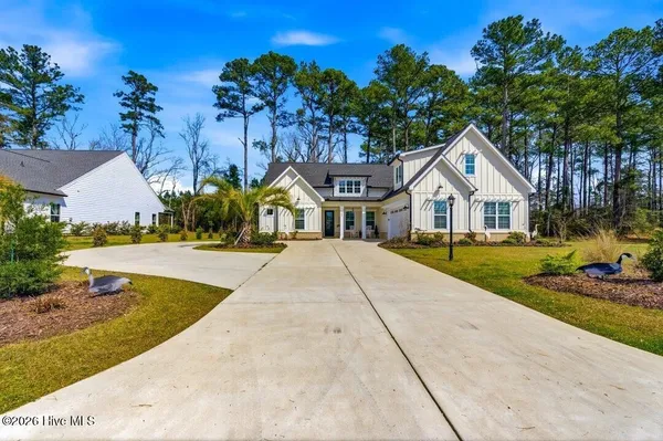Property Slideshow image 2 of 56 | 1220 n middleton dr, Calabash, NC, 28467